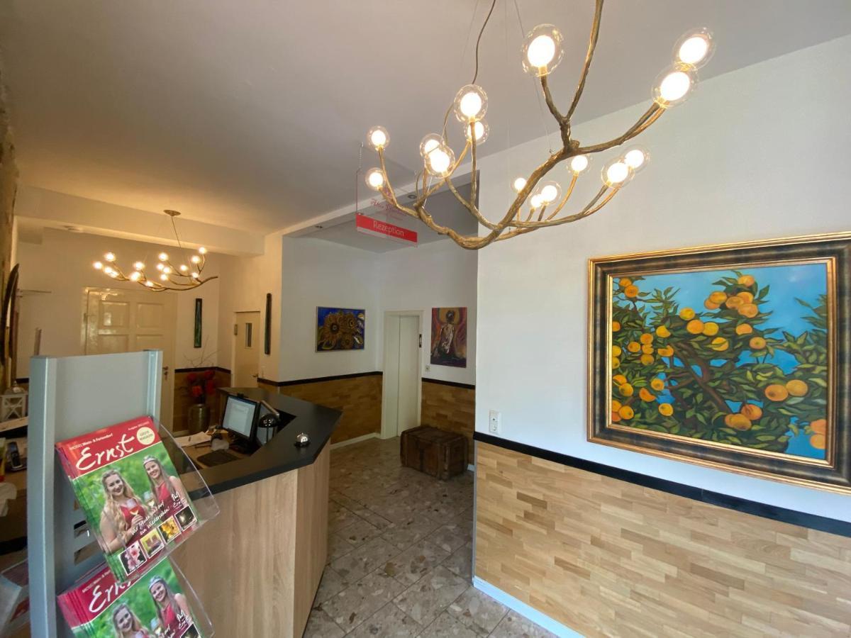 Altes Pfarrhaus Hotel Ernst Eksteriør billede