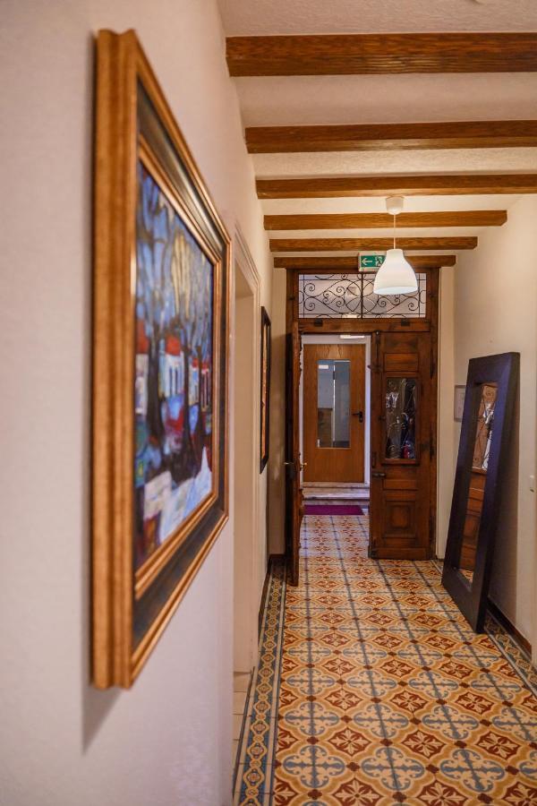 Altes Pfarrhaus Hotel Ernst Eksteriør billede